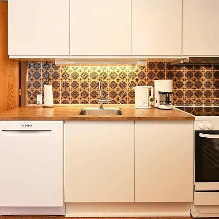 Three-bedroom Holiday In Norre Nebel 15 * Lønne Hede