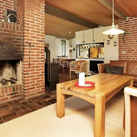 Three-bedroom Holiday In Norre Nebel 15 *